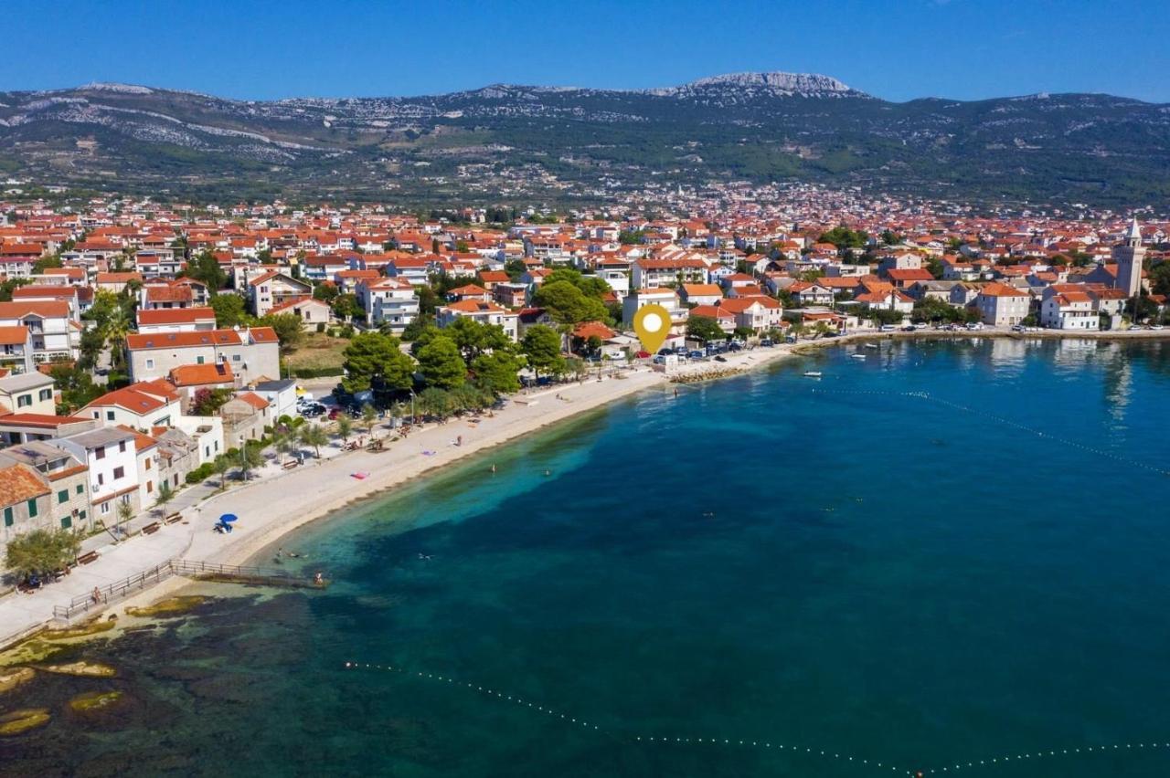 Beach House Oasis Villa Livak Kastela Bagian luar foto