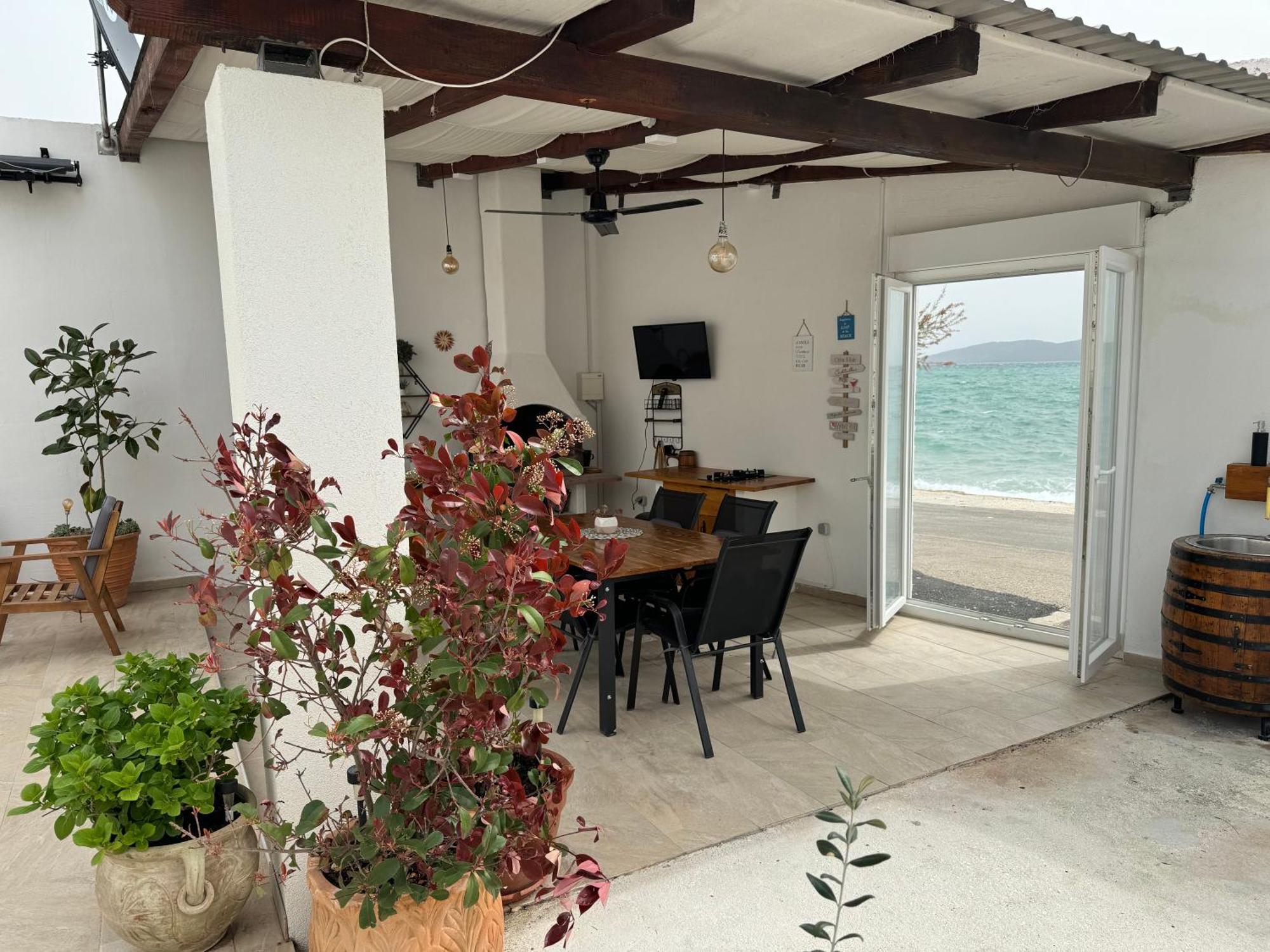 Beach House Oasis Villa Livak Kastela Bagian luar foto