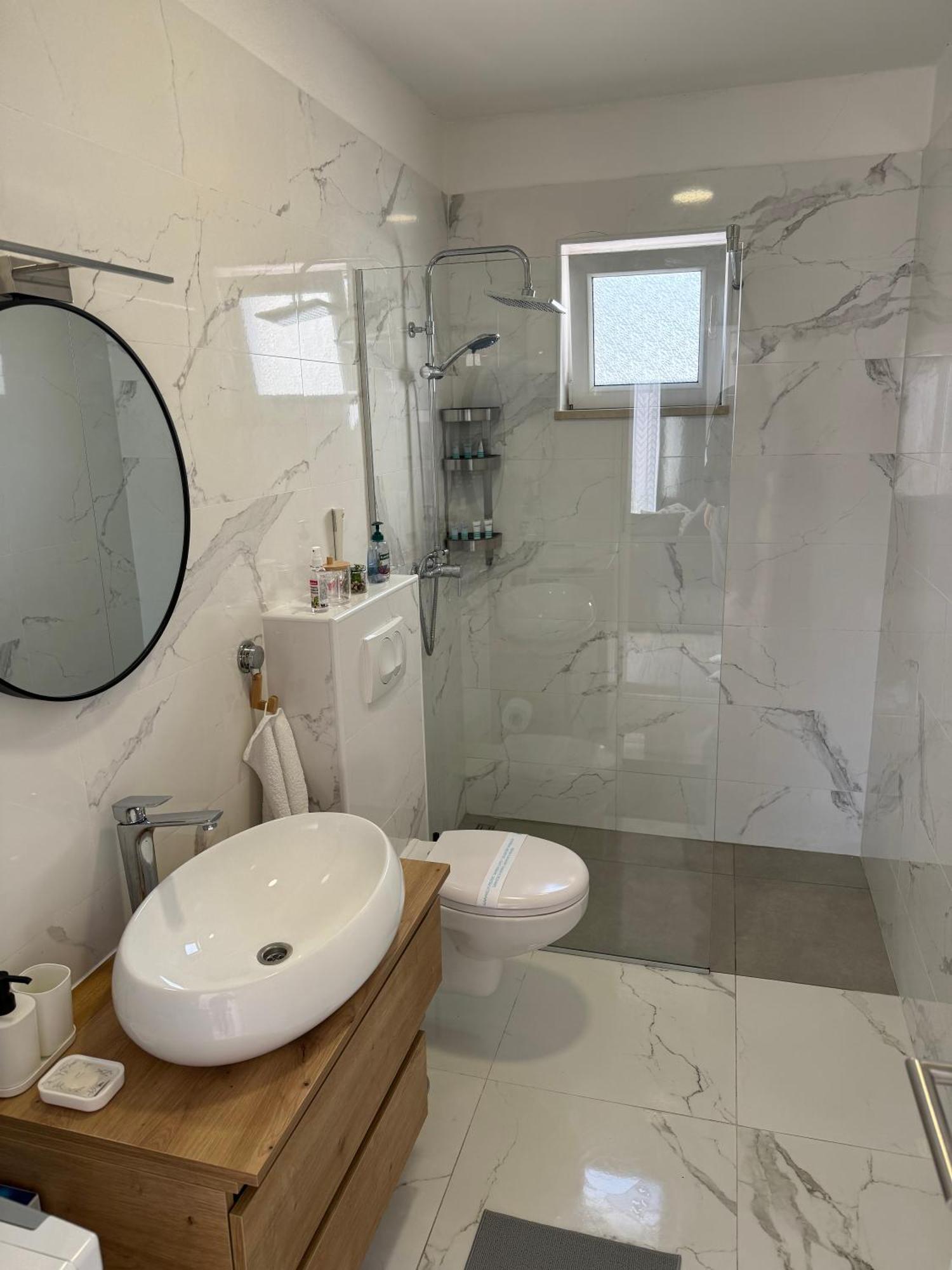 Beach House Oasis Villa Livak Kastela Bagian luar foto