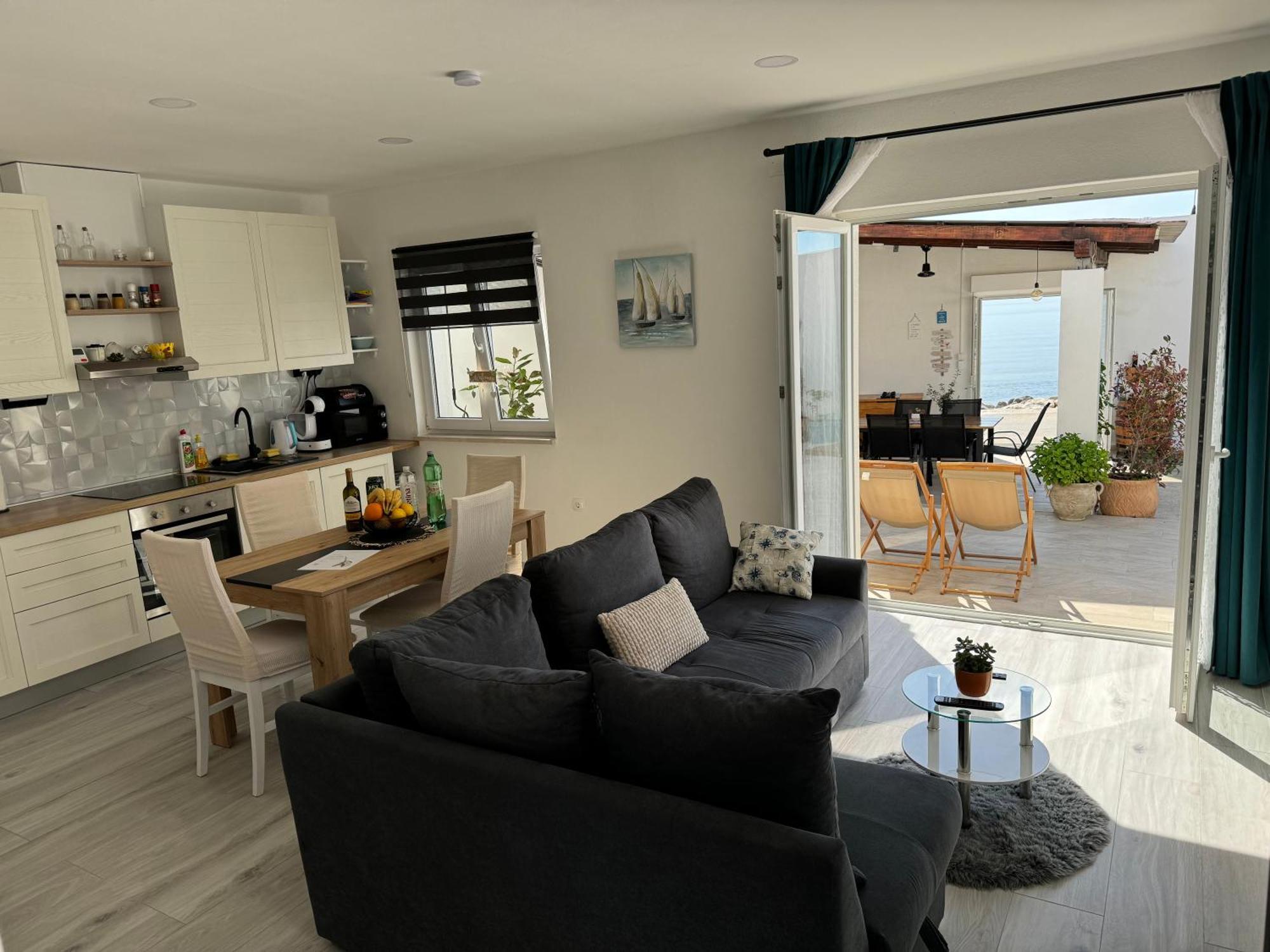 Beach House Oasis Villa Livak Kastela Bagian luar foto