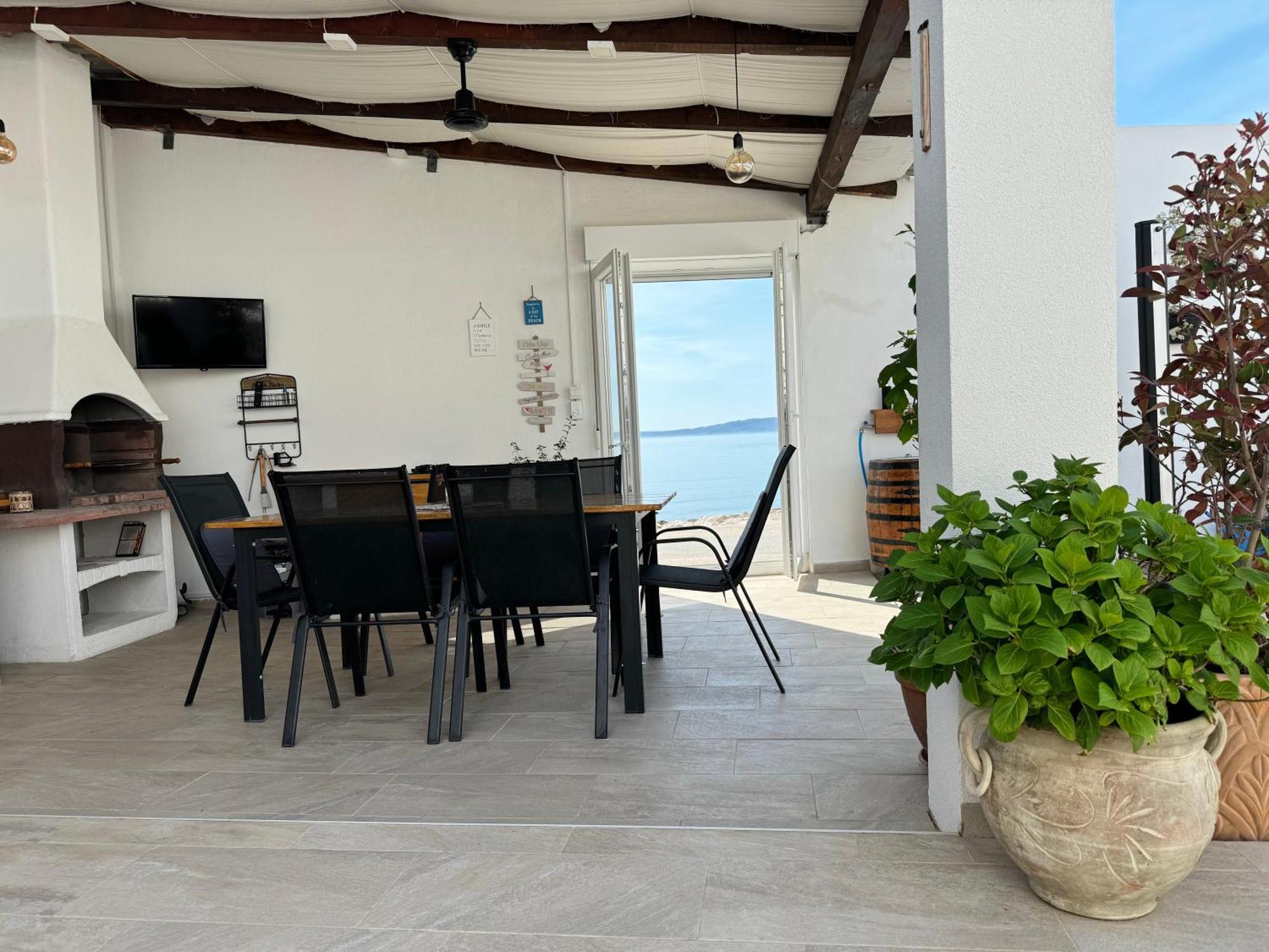 Beach House Oasis Villa Livak Kastela Bagian luar foto