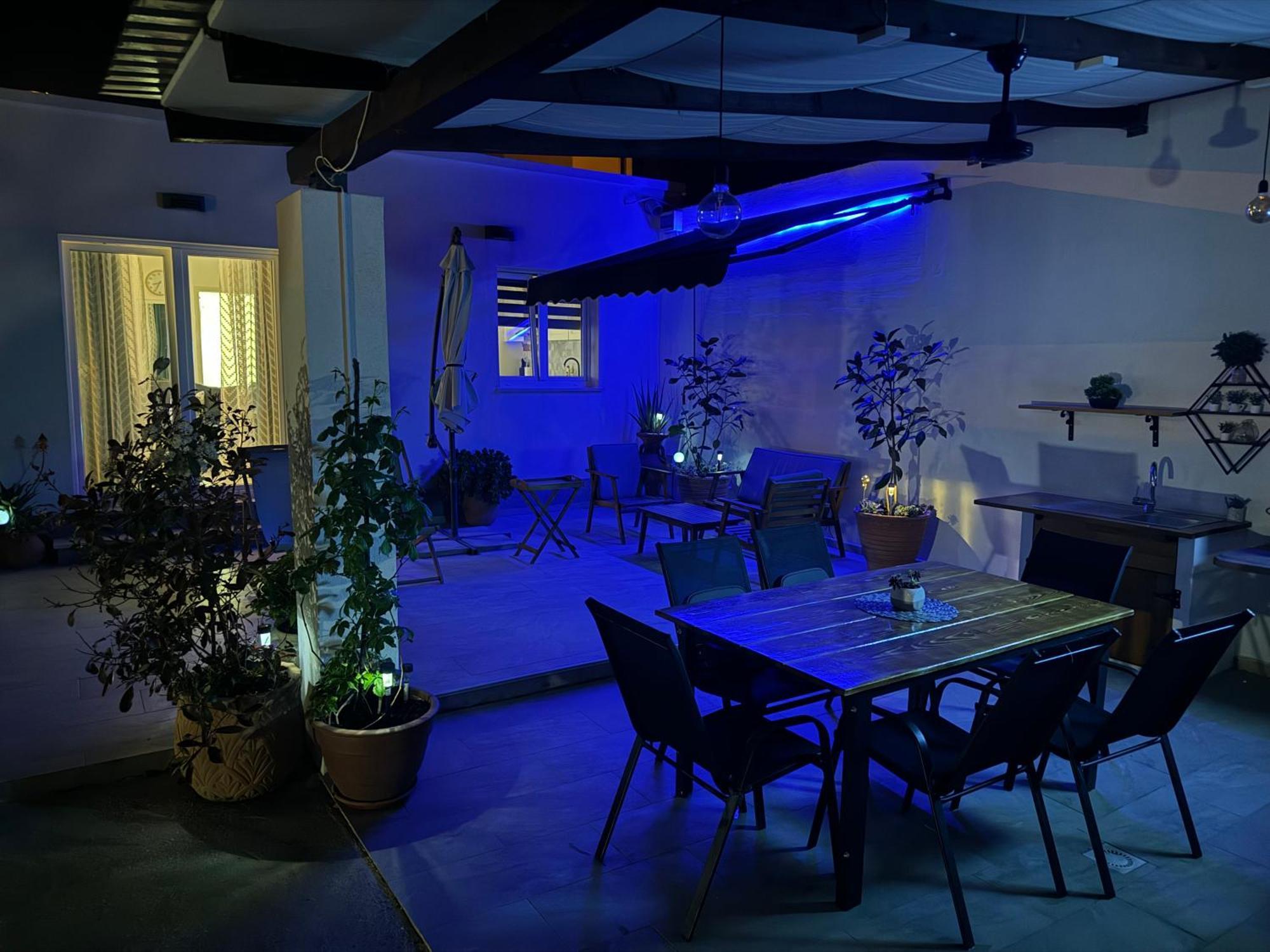 Beach House Oasis Villa Livak Kastela Bagian luar foto